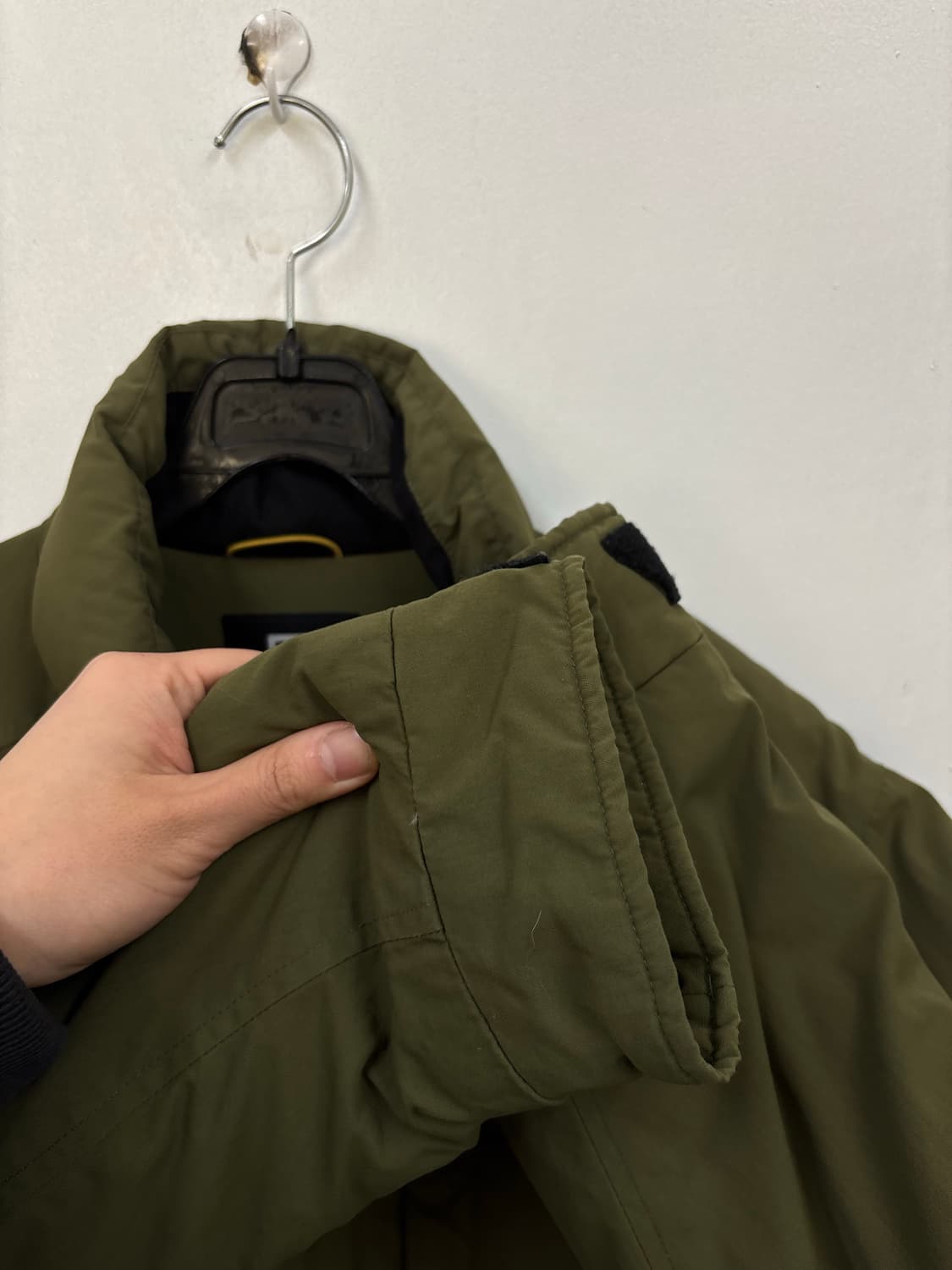 살로몬 다운 패딩점퍼 상품이미지4