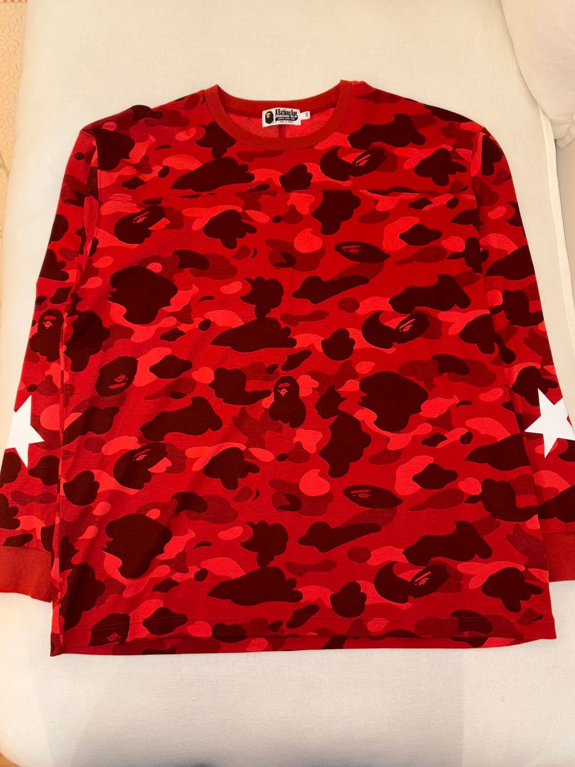 베이프 스타 카모 롱슬리브 레드 (뉴진스 해린 착용) 상품이미지1