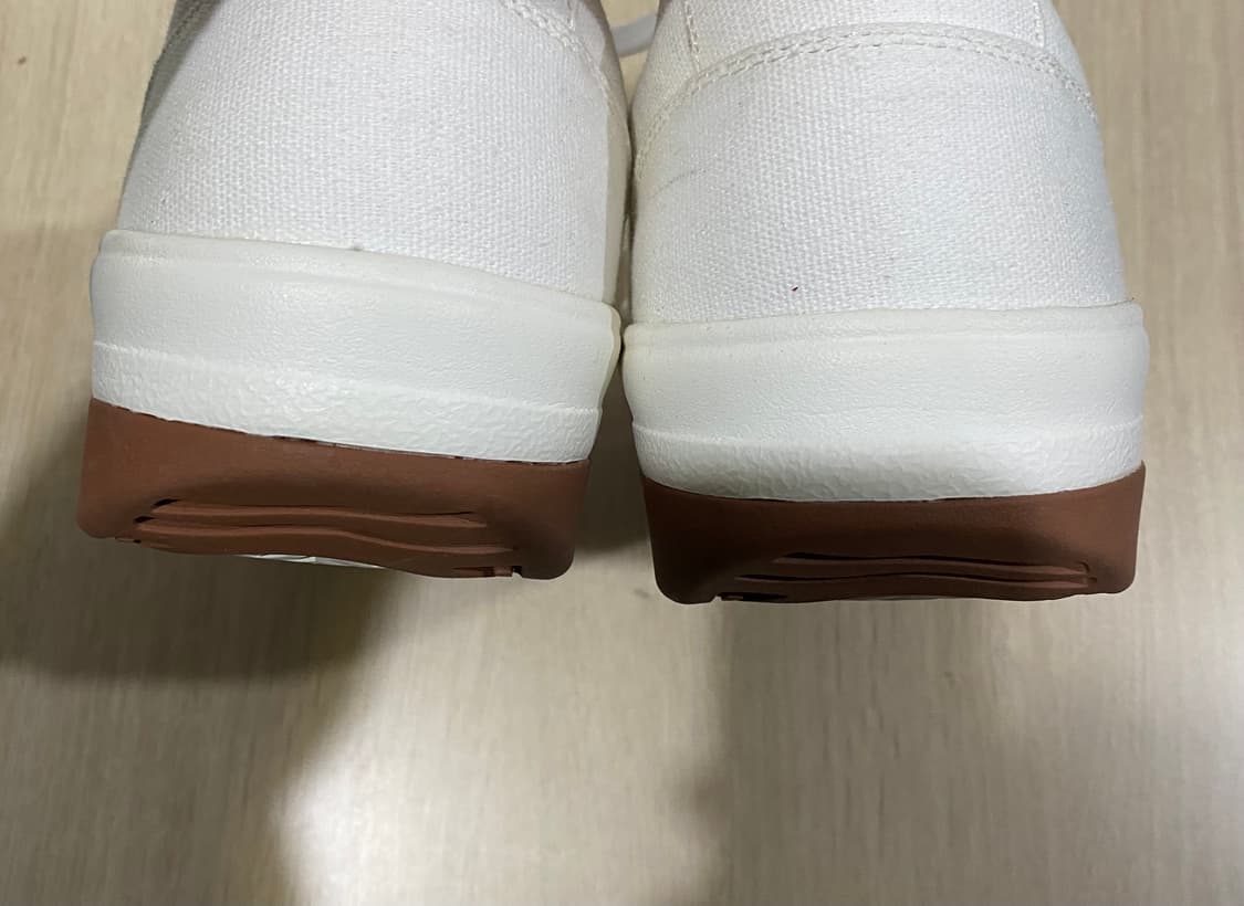 Pose Ganch 포즈간츠 멈멈 화이트 스니커즈 (265) 상품이미지8