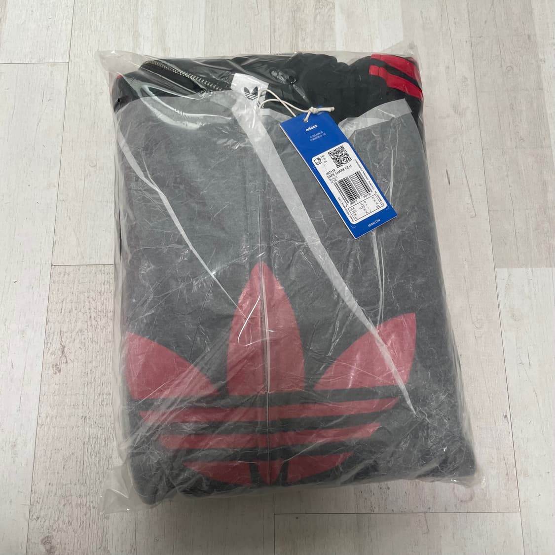 [US/XL] 베이프 아디다스 얼티밋 샤크 후드 블랙 상품이미지3