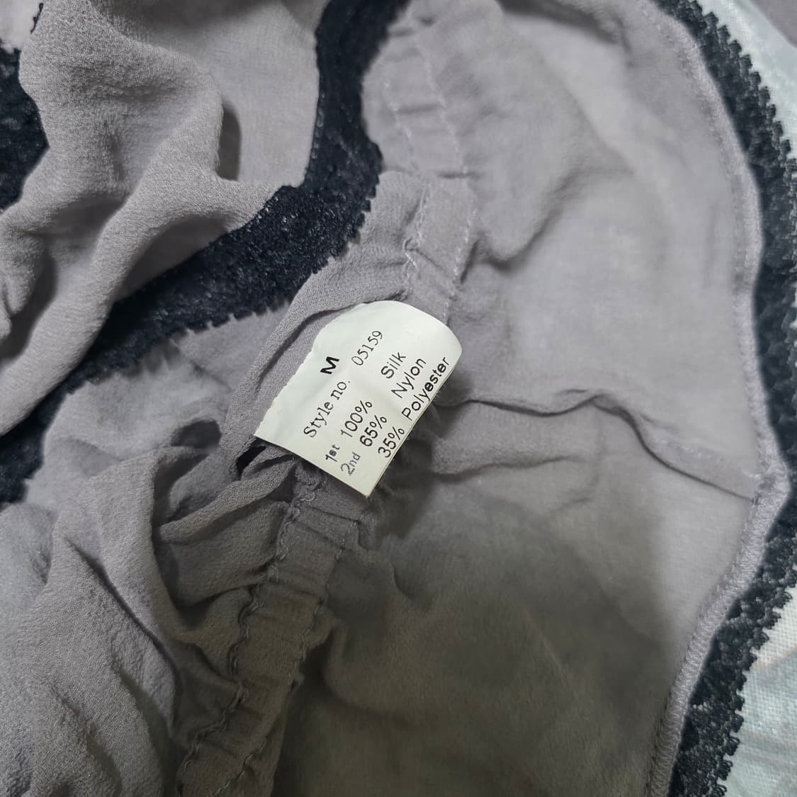 빈티지 고딕 프릴 레이스 실크 블라우스 공겜여주 로걀 y2k ozz on 상품이미지3