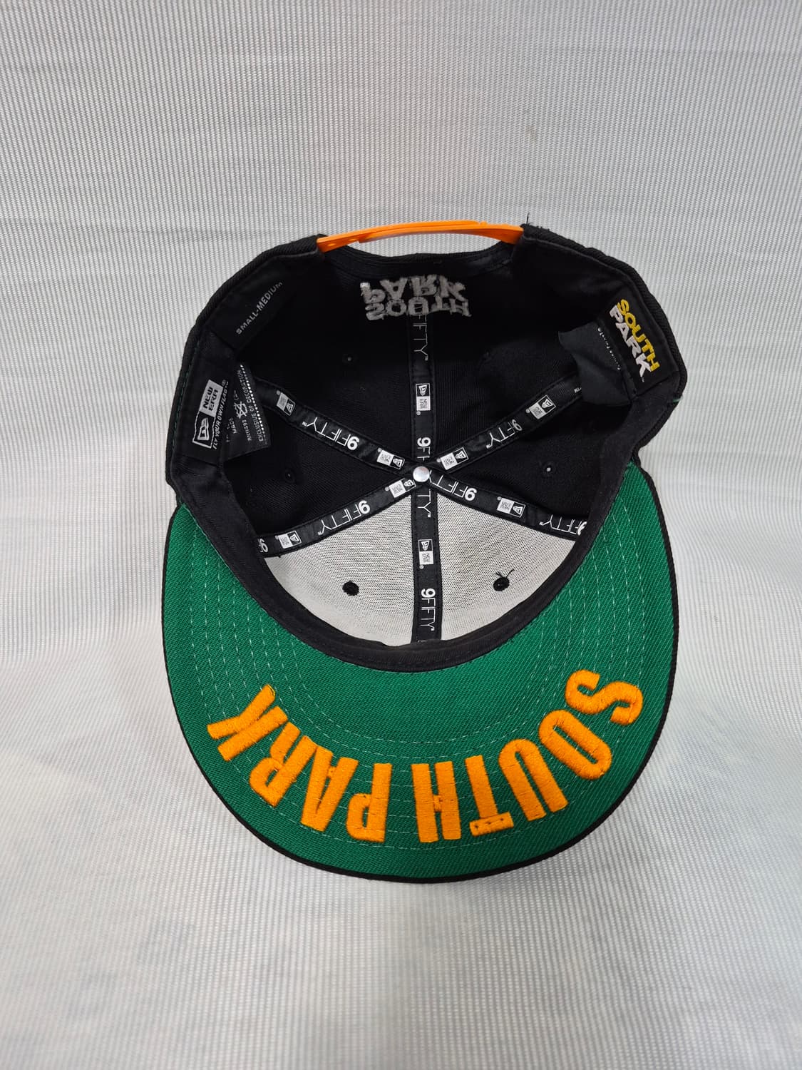 뉴에라 사우스파크 카일 스냅백 모자 상품이미지3