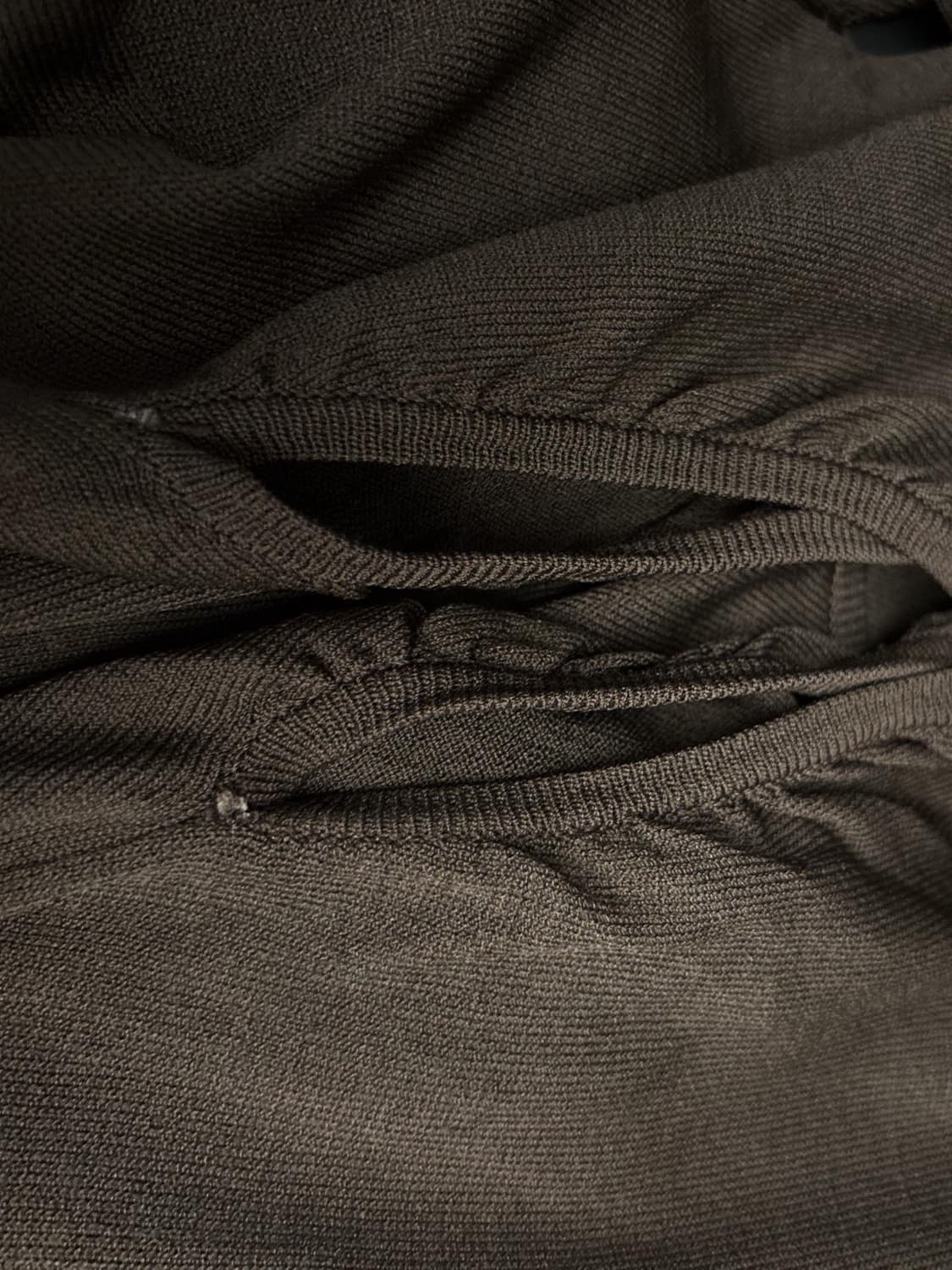 34 deep brown draped top 상품이미지4