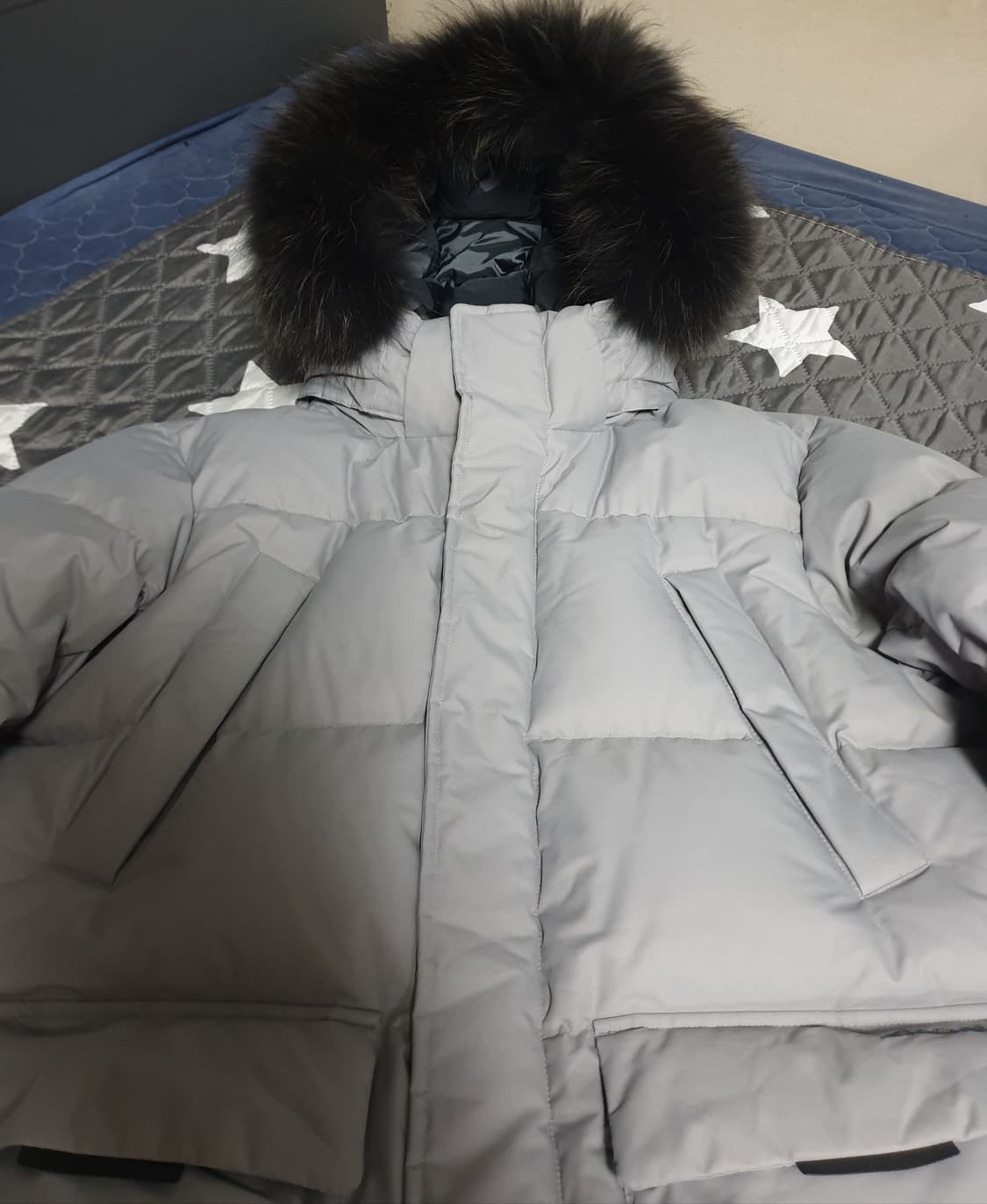 에디바우어 21WINTER 아틱 프리미어 라쿤 구스다운 패딩 (XL) 상품이미지2