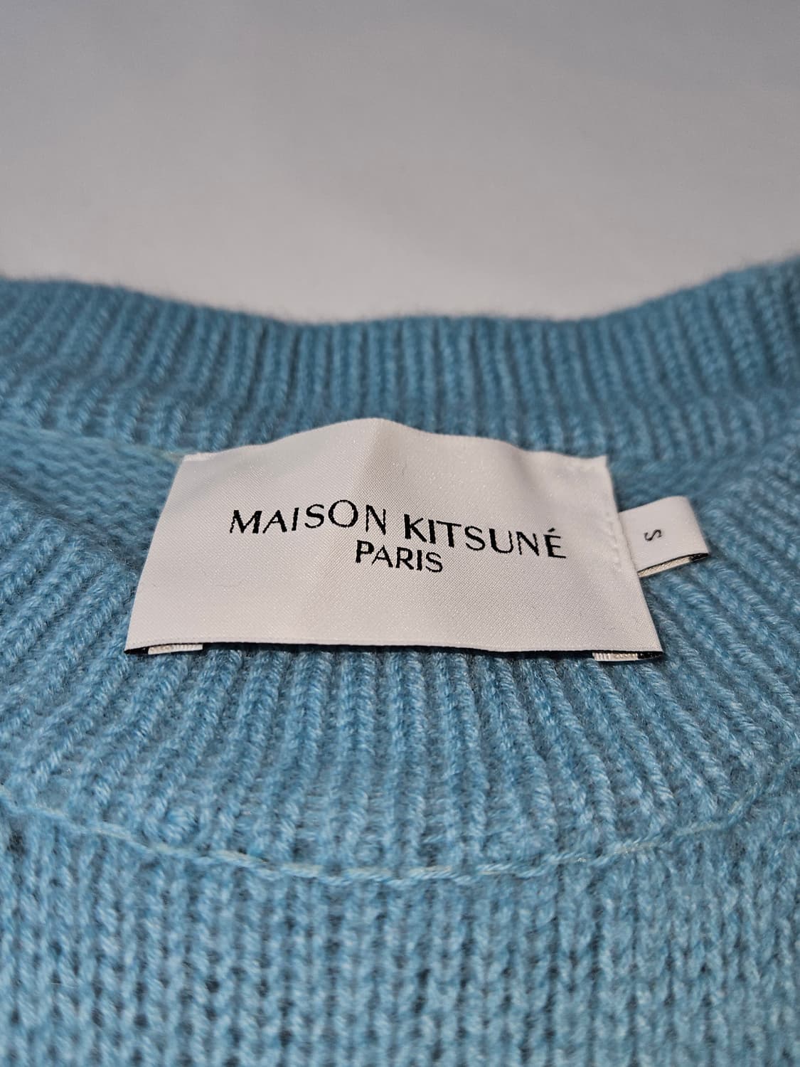 메종키츠네 빅로고 폭스헤드 스카이블루 니트 S 상품이미지3