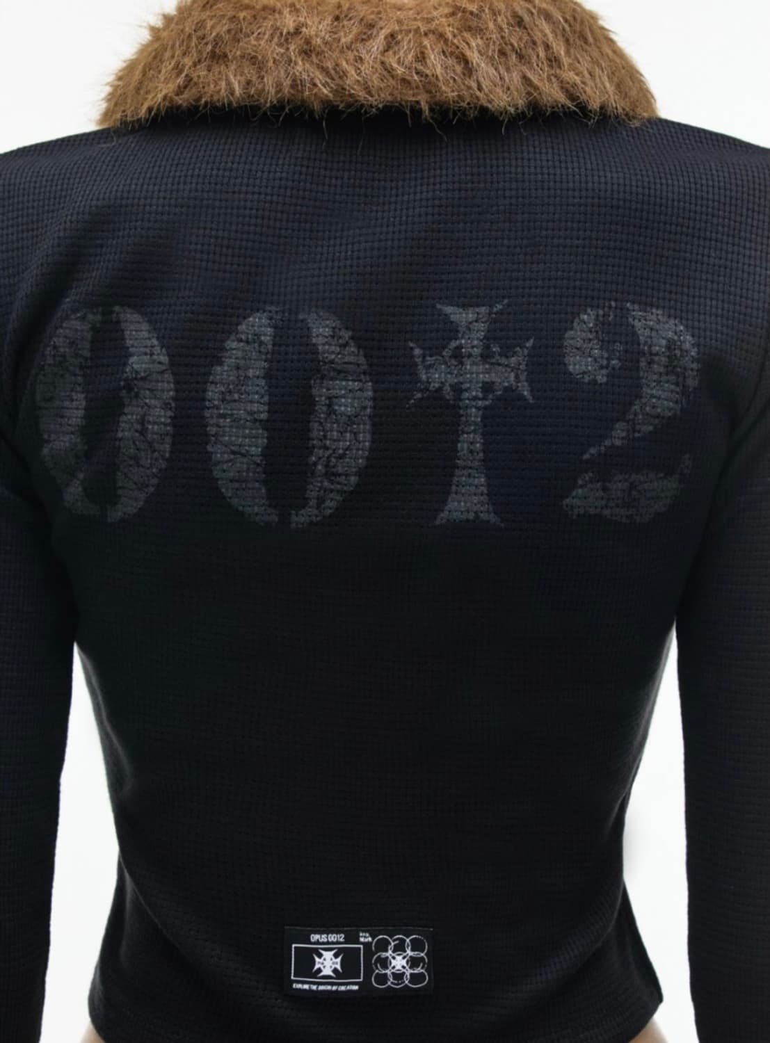 오퍼스0012 퍼카라 롱슬리브 블랙 상품이미지2