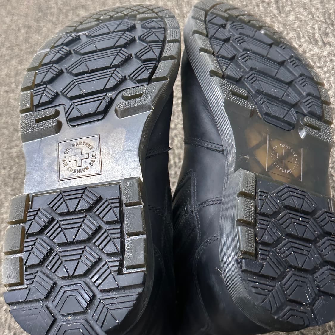 닥터마틴 2976 앨리슨 미들 하프 워커 부츠 블랙 240 상품이미지7