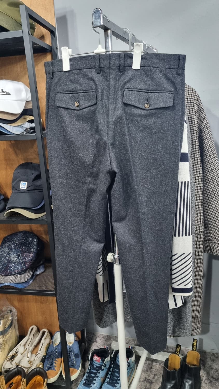 panicale(빠니깔레) 겨울용 모직 슬랙스 33~34(허리반품44)  상품이미지3