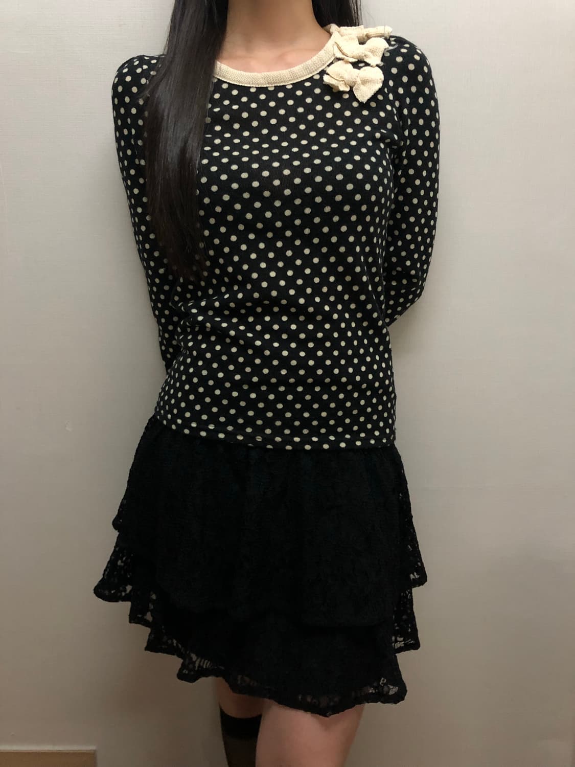 빈티지 블랙 도트 리본 탑 상품이미지3