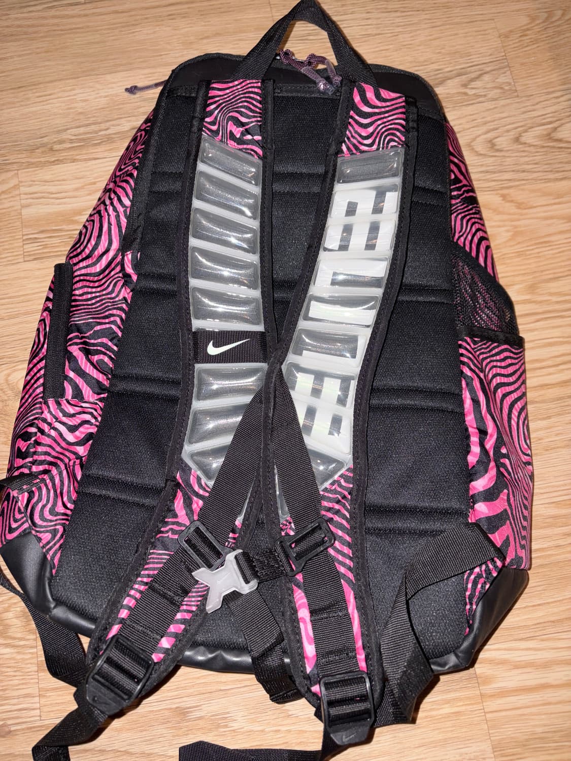 나이키 훕스 엘리트 백팩 32L 블랙 핑크시클 상품이미지3