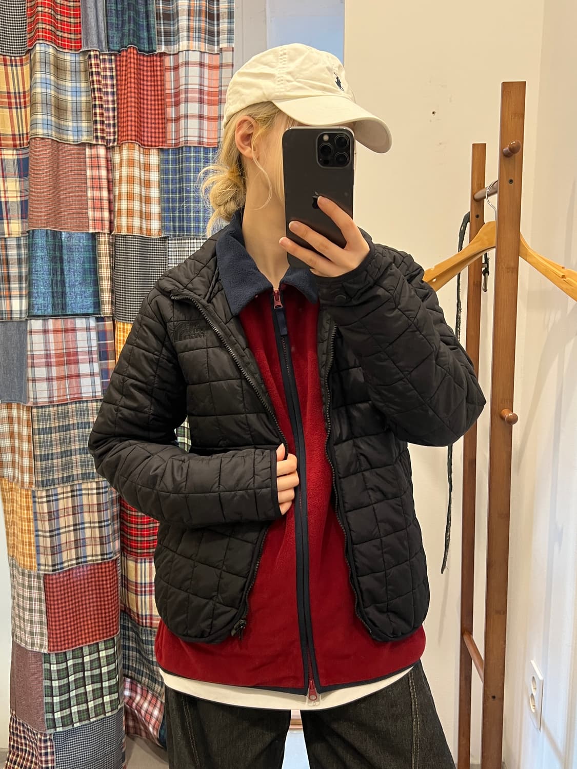 노스페이스 블랙 경량패딩 상품이미지5