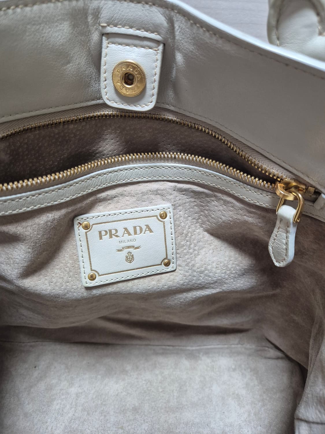 (정품) 프라다 Prada 비텔로 다이노 레더 토트  숄더백 상품이미지8