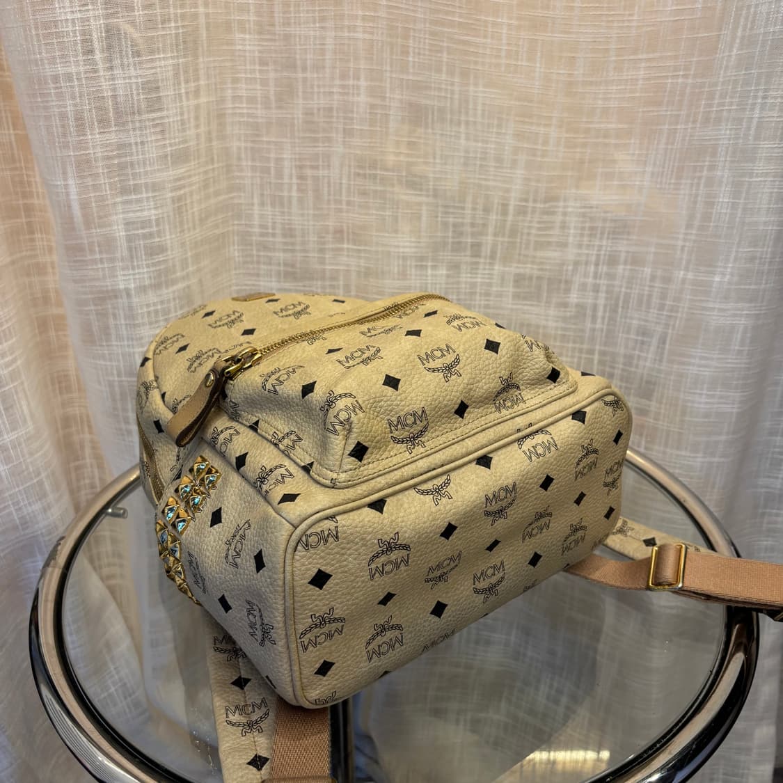 정품 MCM 비세토스 스타크 백팩       상품이미지9