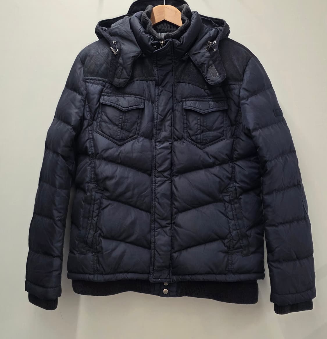 series; 시리즈 코오롱  모직 덕다운패딩
싸이즈 100~105. 남 상품이미지1