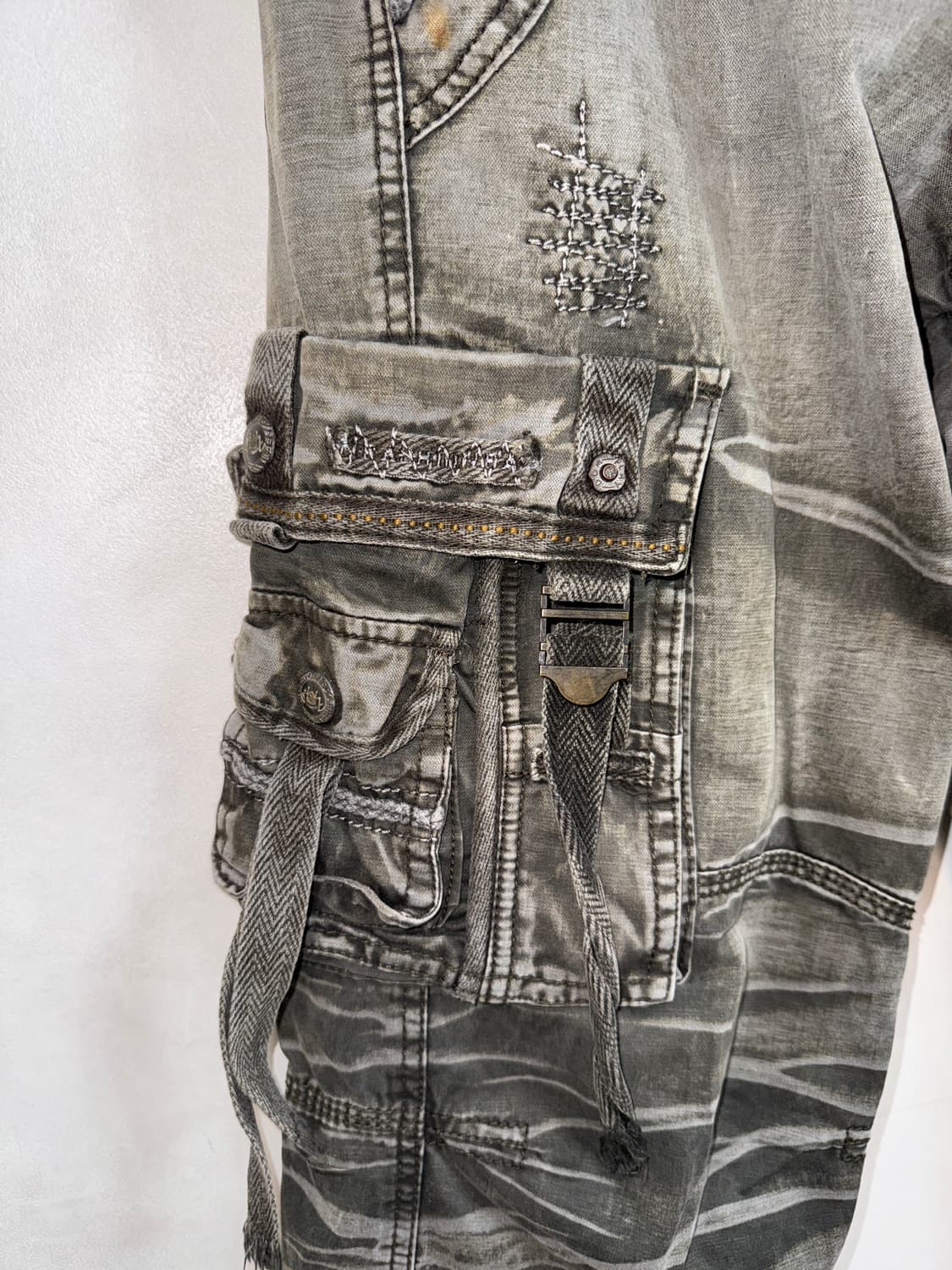 Washing gray grunge multi pocket 카고팬츠 상품이미지3