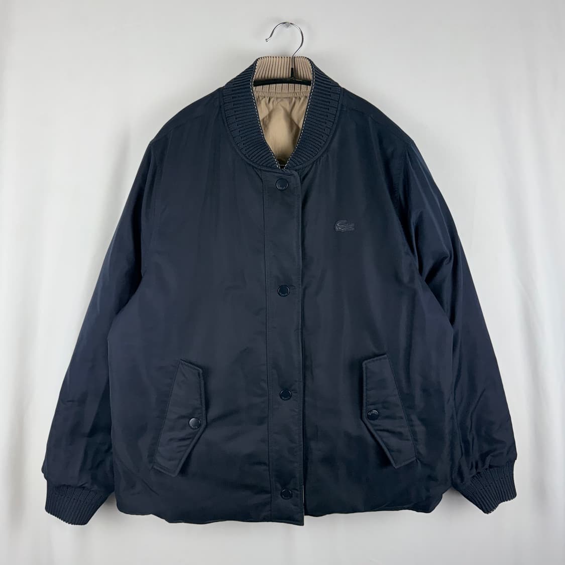 (38) 라코스테 우먼스 다이아몬드 퀼팅 리버시블 점퍼 네이비/베이지 상품이미지6