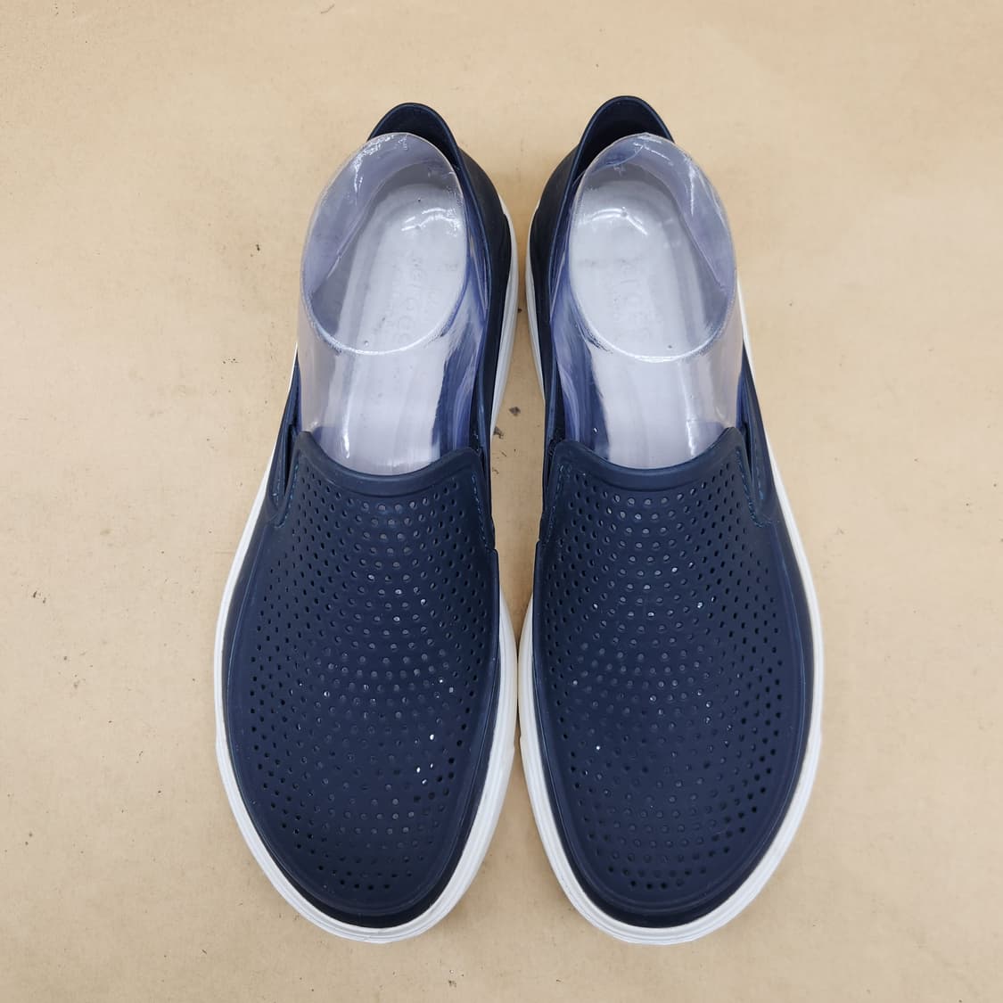 크록스 시티레인 남성슬립온 260 상품이미지2