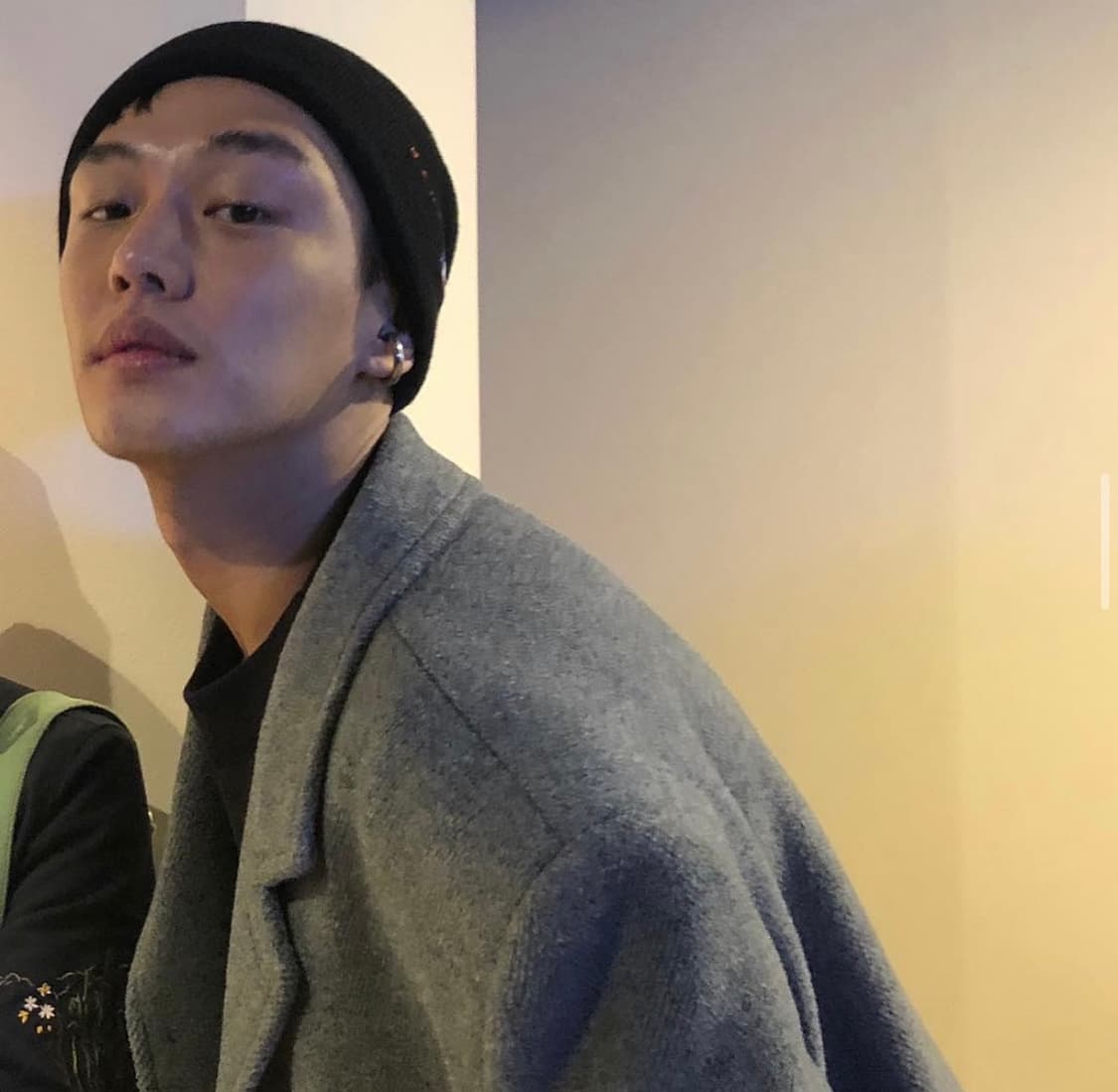 포트레이트리포트 이어커프 상품이미지1