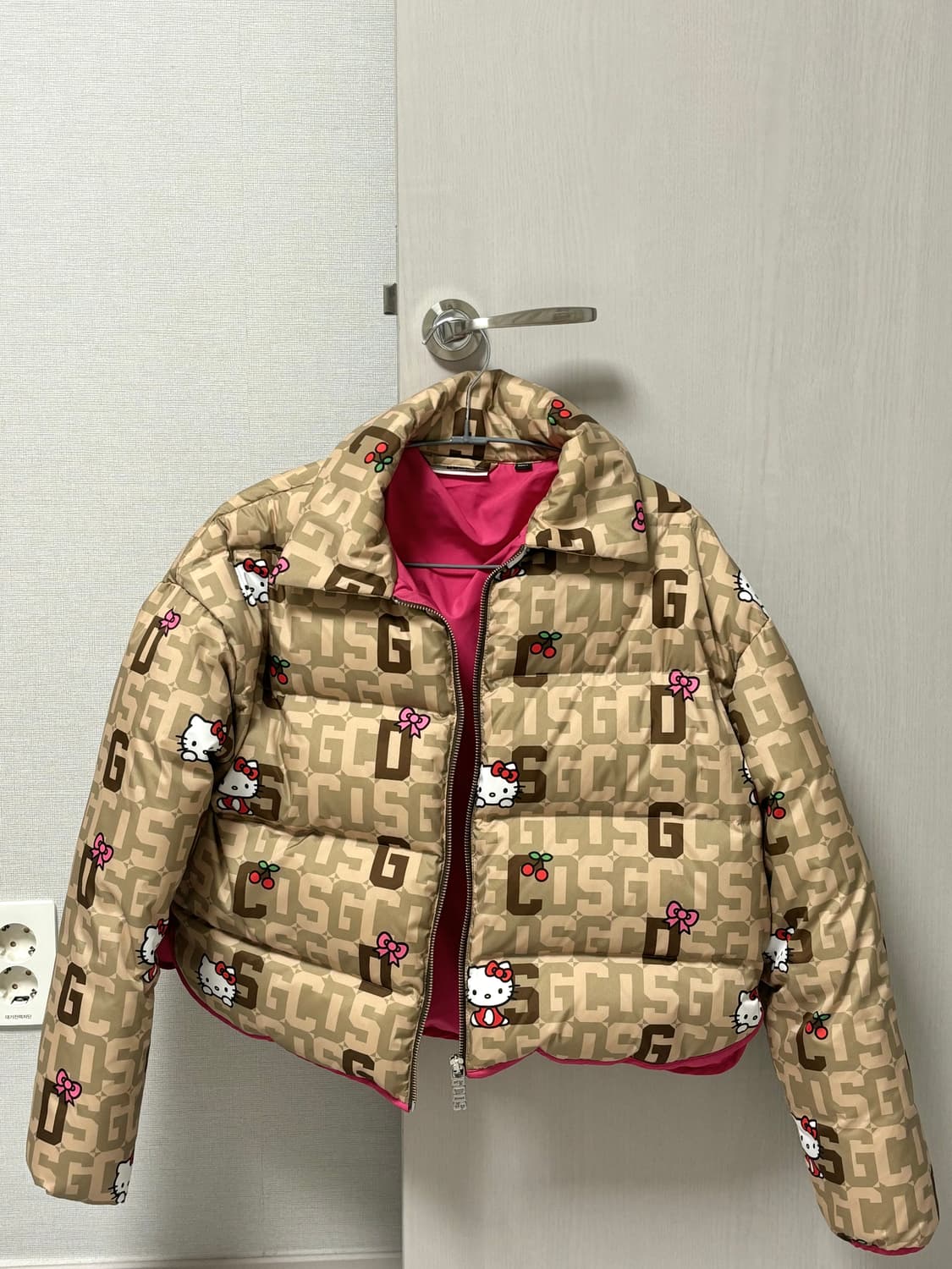 gcds 키티 패딩 상품이미지3