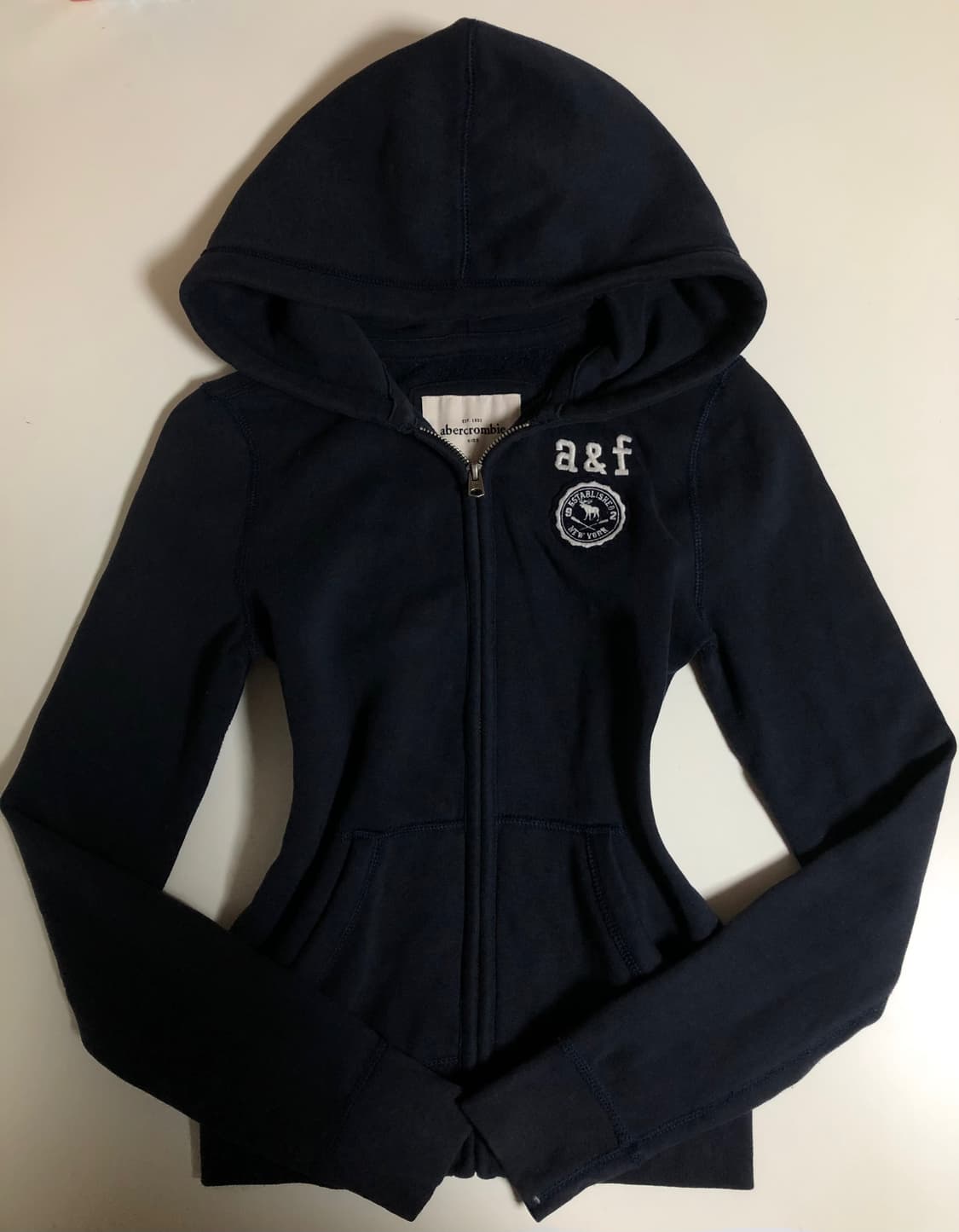 유일매물 대대장 아베크롬비 딱붙핏 다크네이비 후드집업 상품이미지2