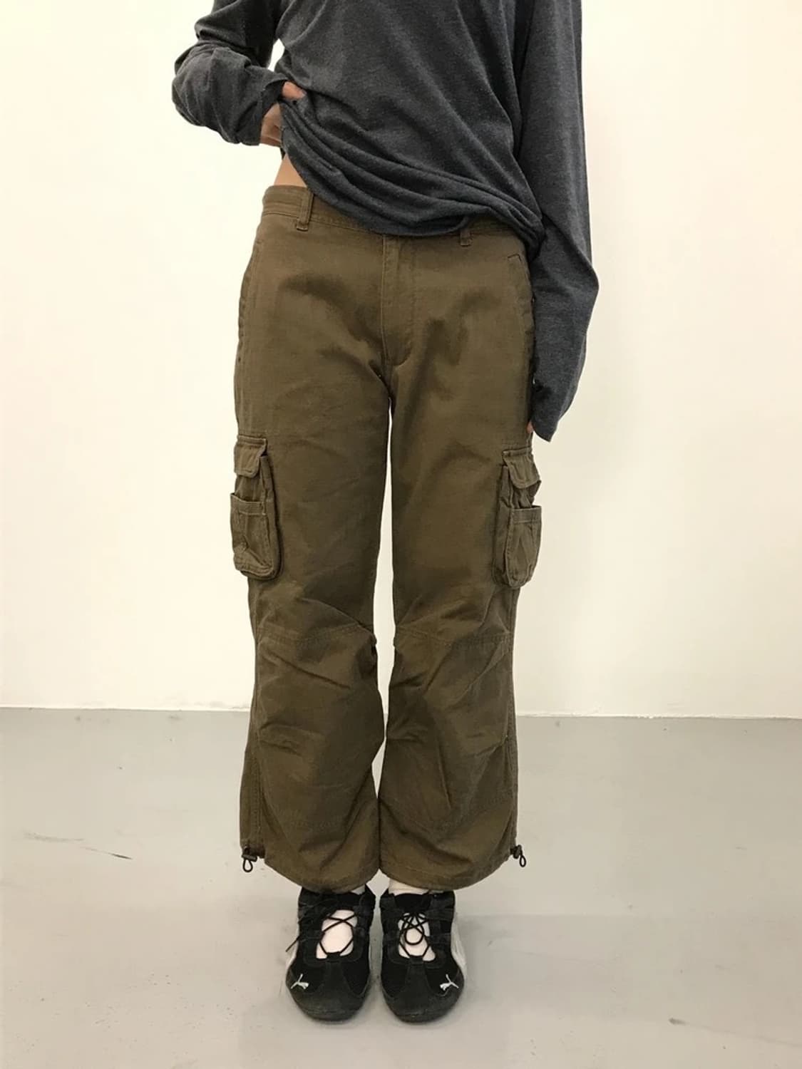 Sunny Clouds Cotton Cargo Pants 상품이미지1