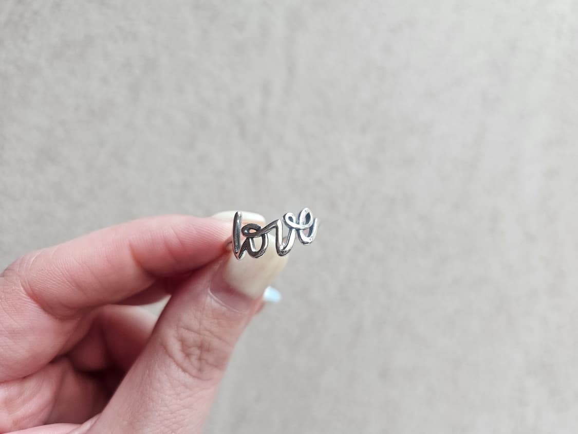 실버 LOVE 레터링 반지 상품이미지1