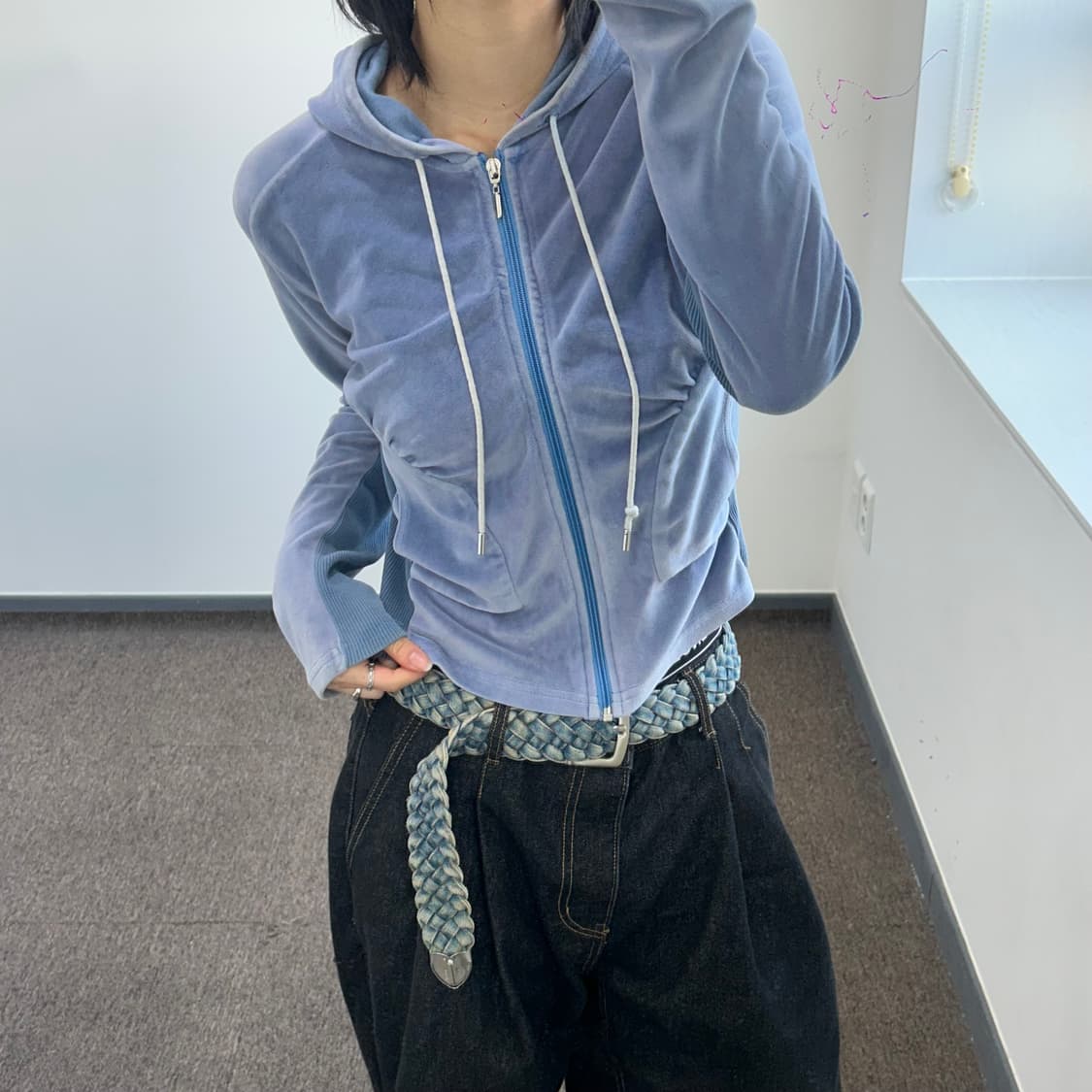 Juicy coutrue 쥬씨꾸뛰르 라이트 블루 벨벳 후드집업  상품이미지2