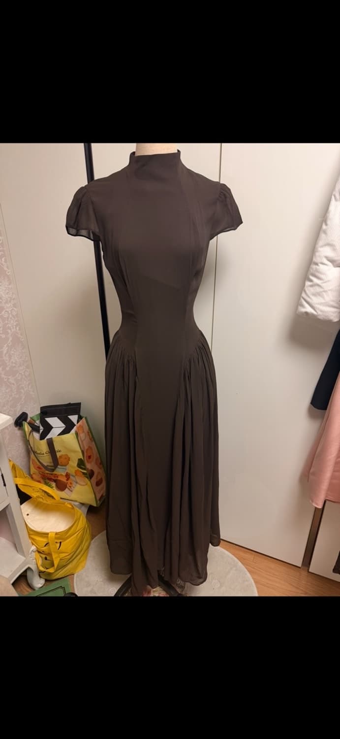 S사이즈) 리포메이션 maven 드레스 브라운 캡소매 플레어 롱 원피스 상품이미지6