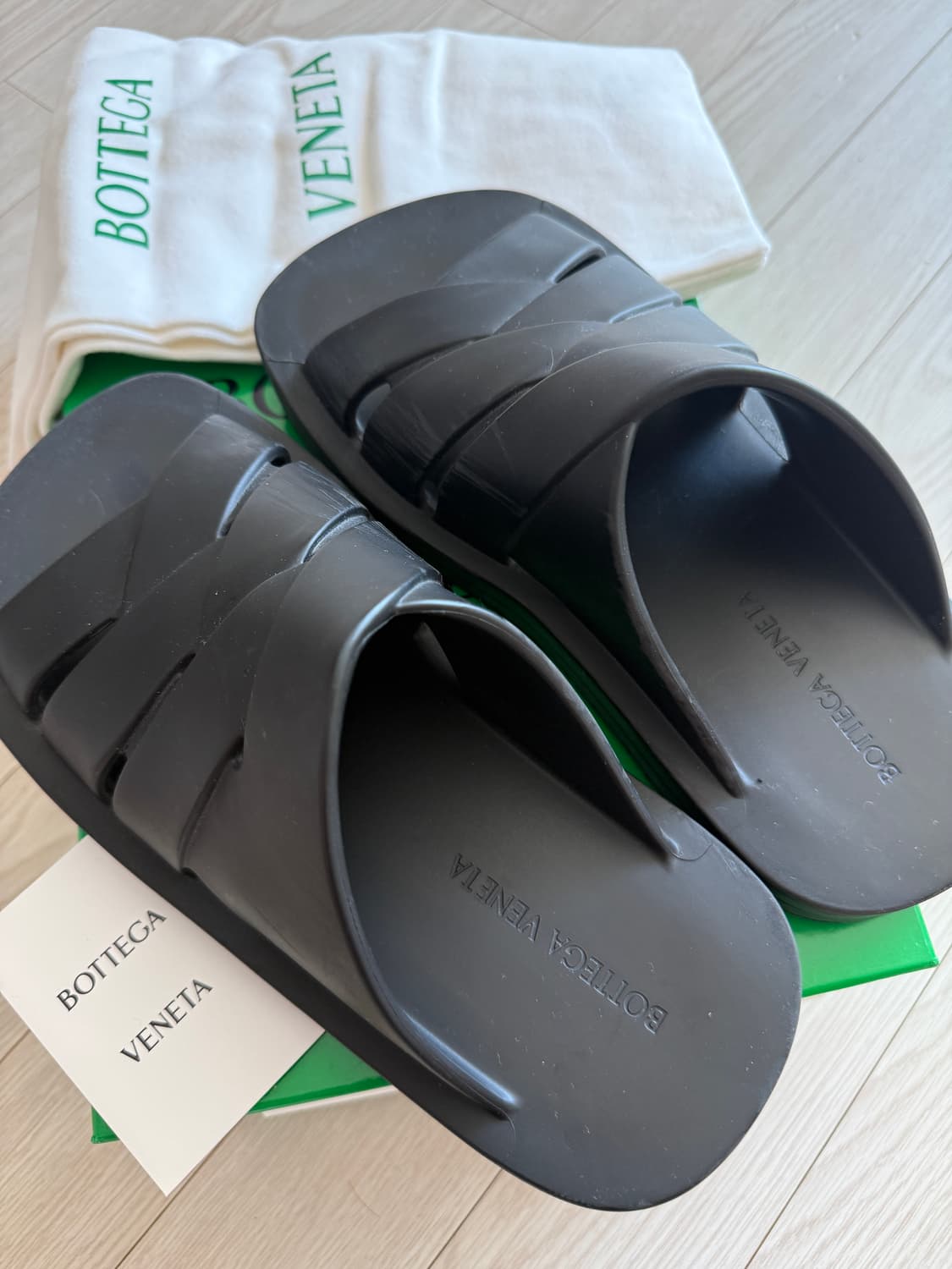 보테가베네타 슬리퍼 43 상품이미지2