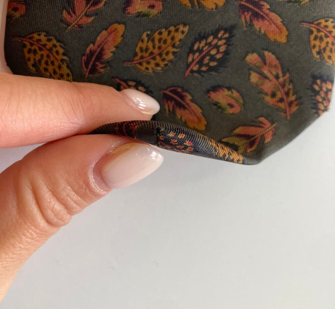 입생로랑 넥타이 상품이미지10