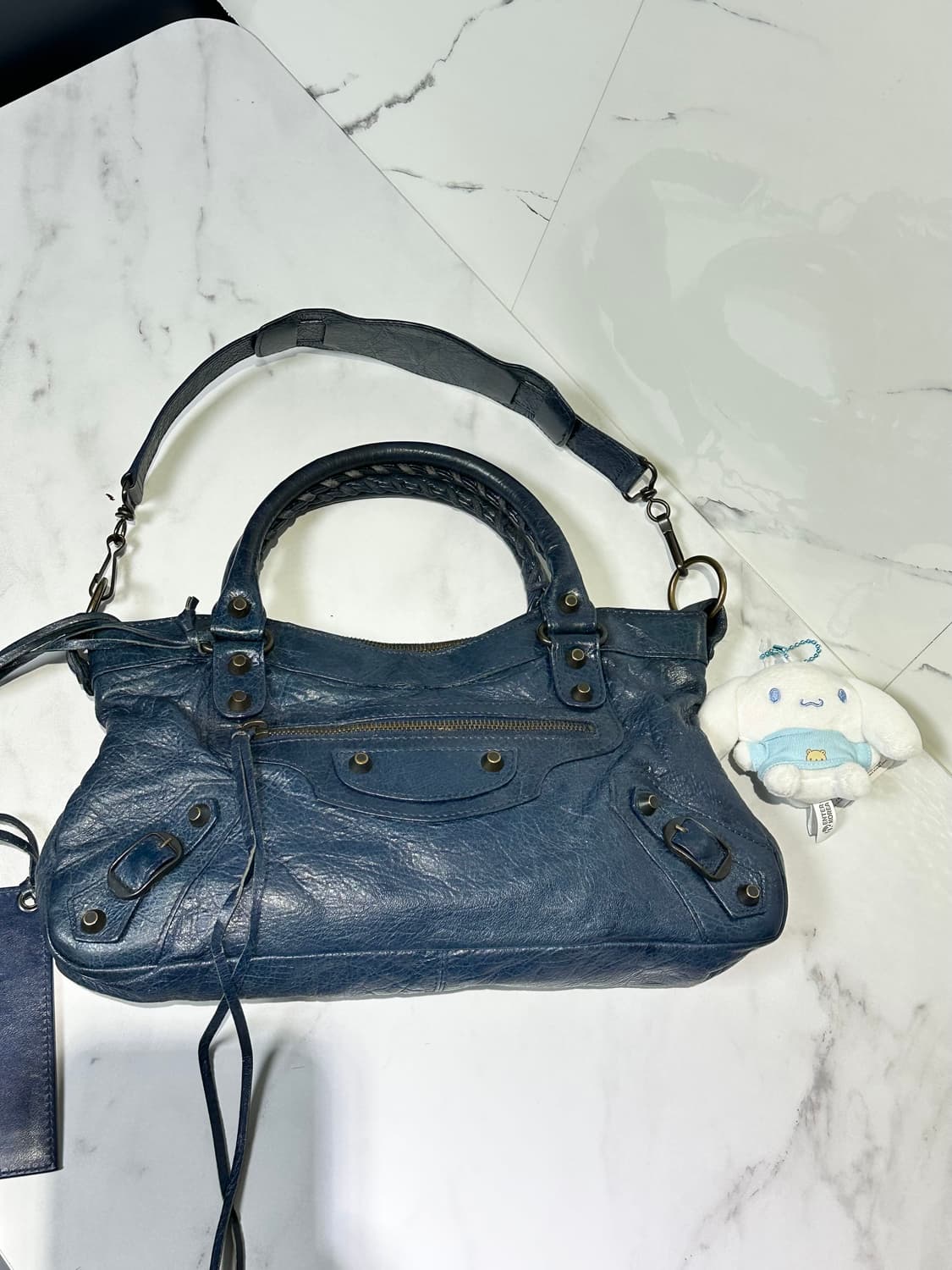 ❌거래중[A+ 정품] 발렌시아가 시티 모터백 퍼스트 다크네이비 상품이미지3