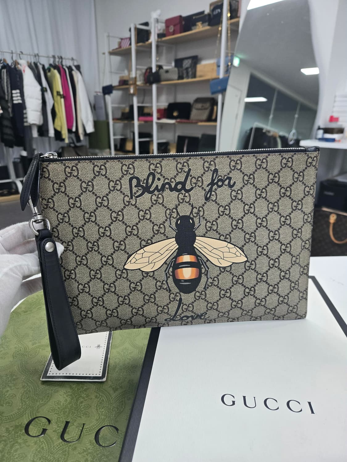 [50%세일] 구찌 꿀벌 클러치백 상품이미지1