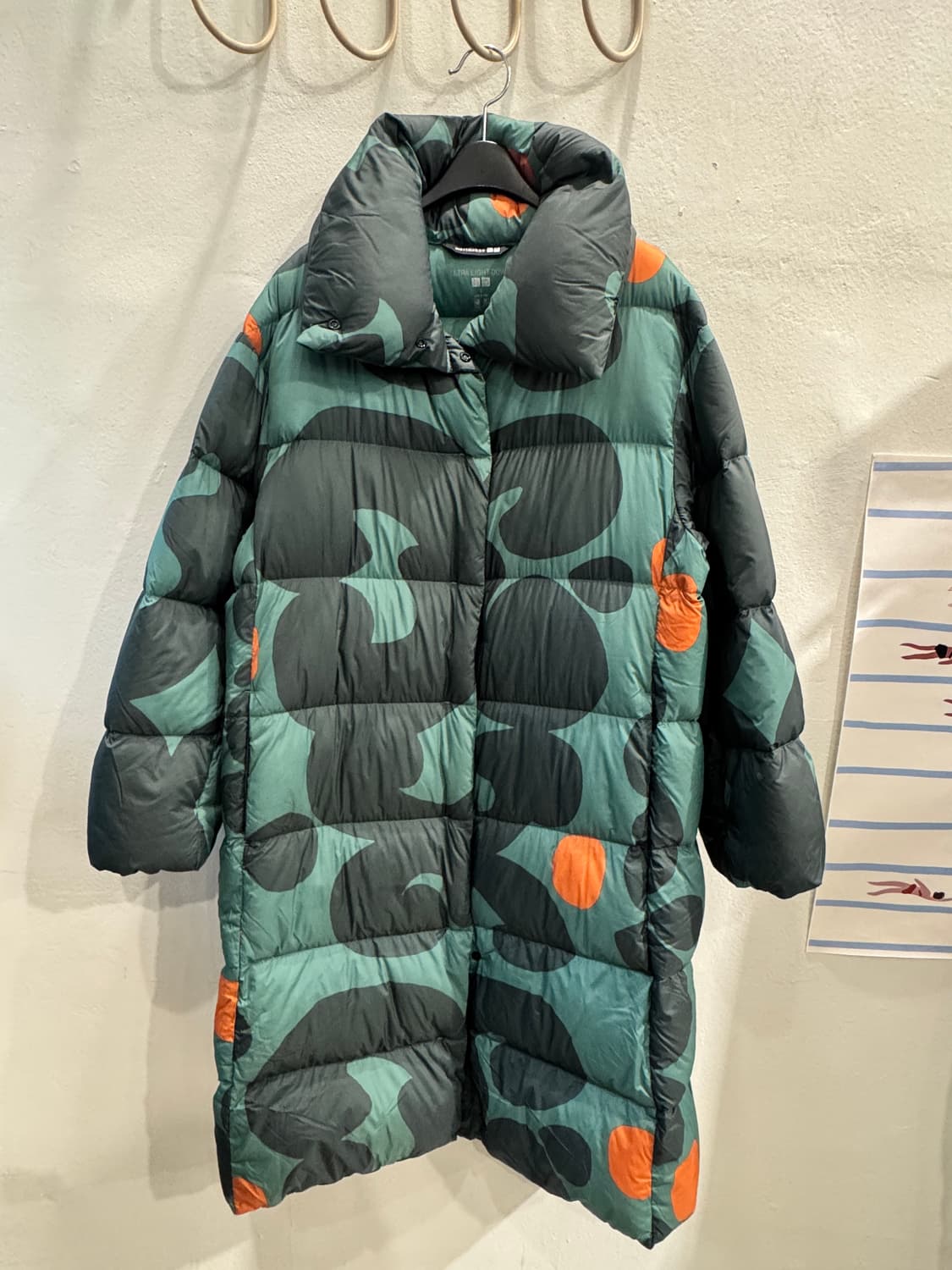 유니클로x마리메코 울트라라이트 슬림다운 상품이미지1