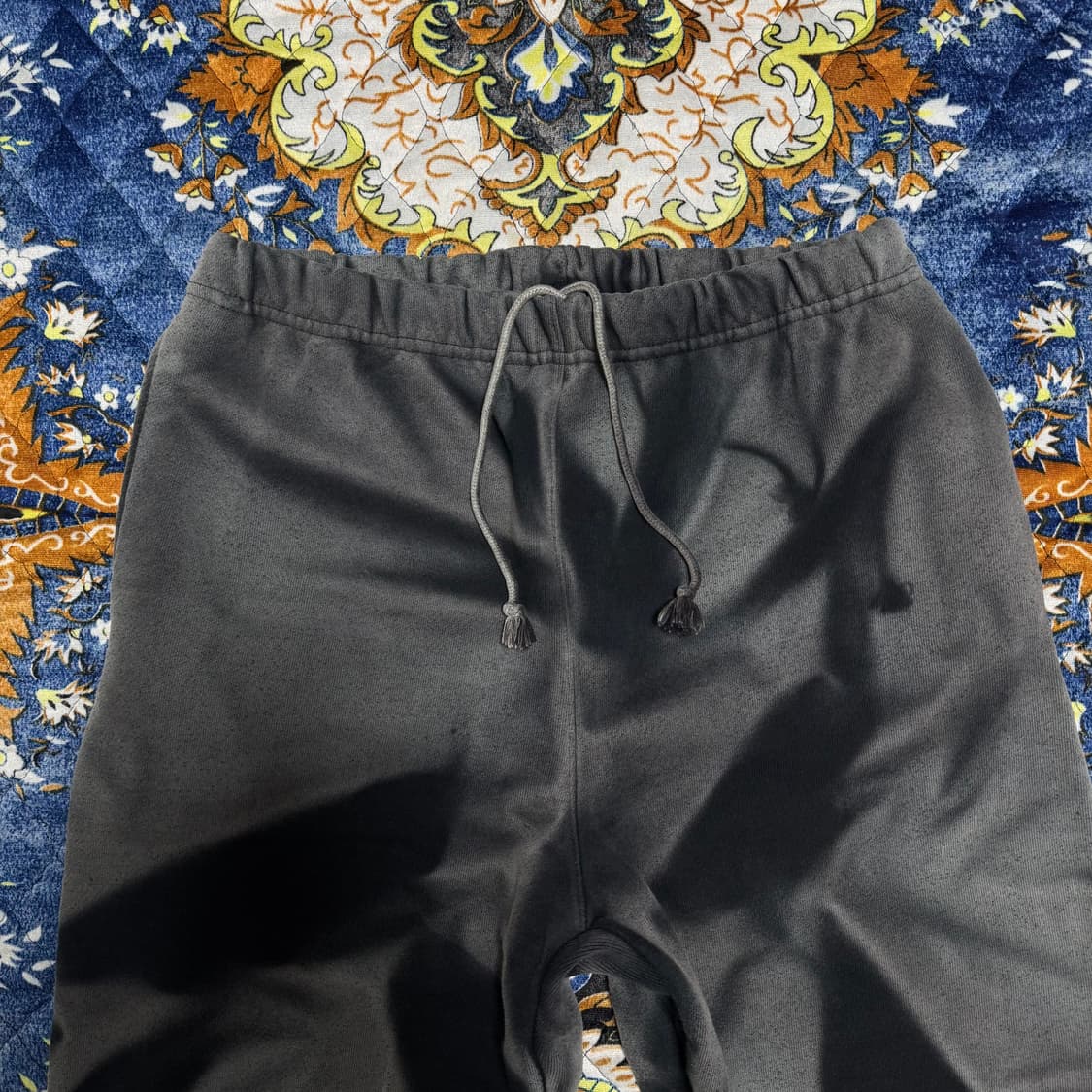 챔피온 썬페이딩 리버스위브 블리치 블랙 스웻 팬츠 상품이미지4