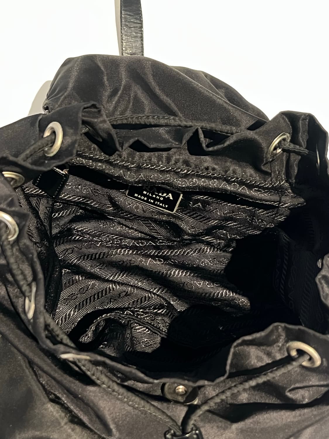 프라다 나일론 백팩 스몰 상품이미지8