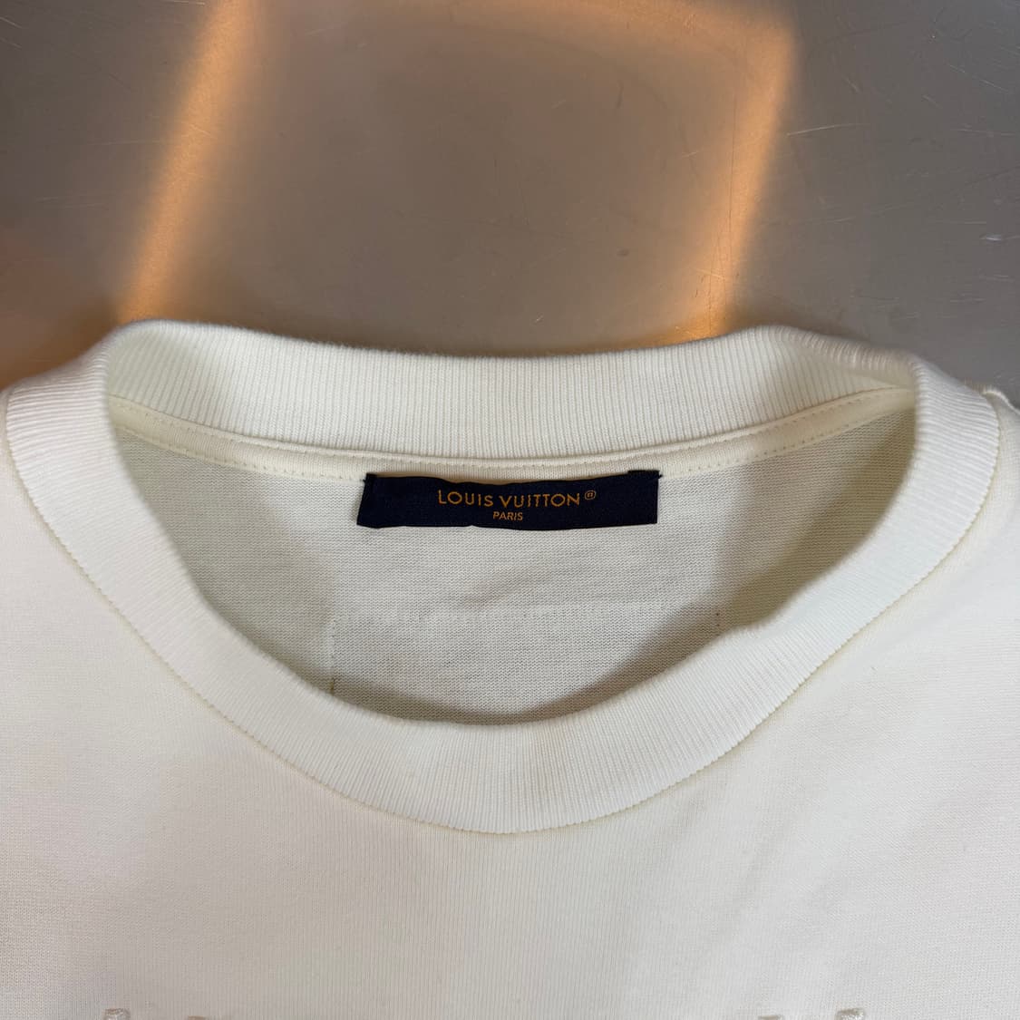 [리오브] 루이비통 X 퍼렐 MLVD 시그니처 반팔 상품이미지4