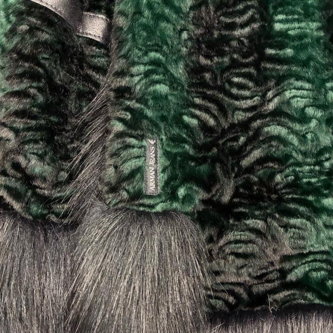 Armani Jeans 벨로어 트림 퍼 자켓 상품이미지5