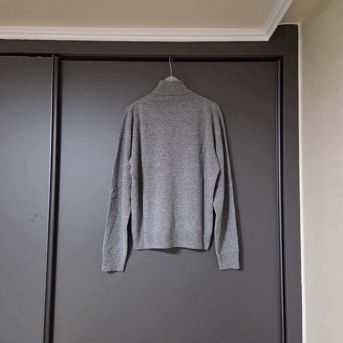 [1] 스테디에브리웨어 릴렉스드 울 캐시미어 터틀넥 니트 그레이 멜란지 상품이미지2