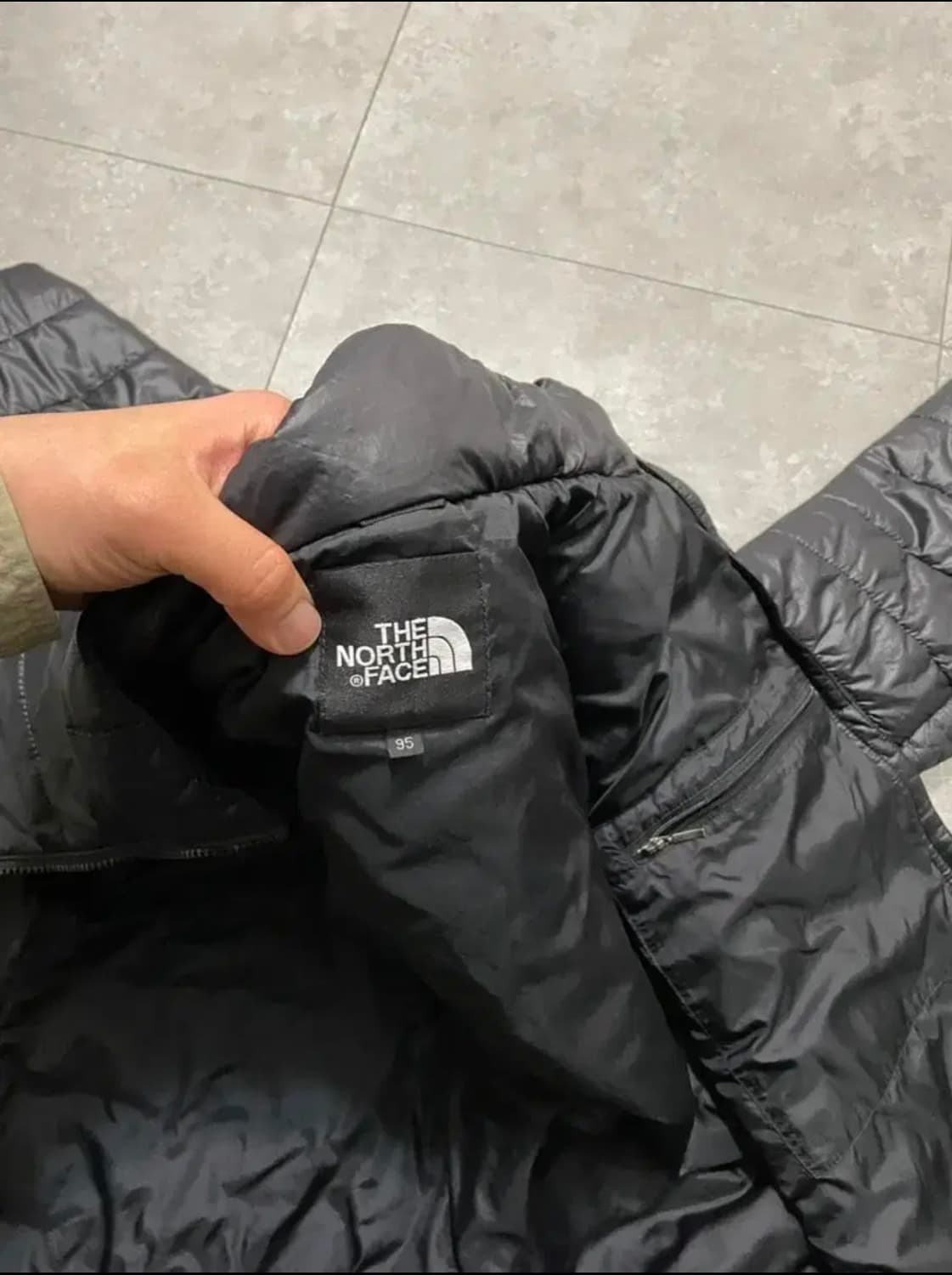 노스페이스 경량패딩 상품이미지5