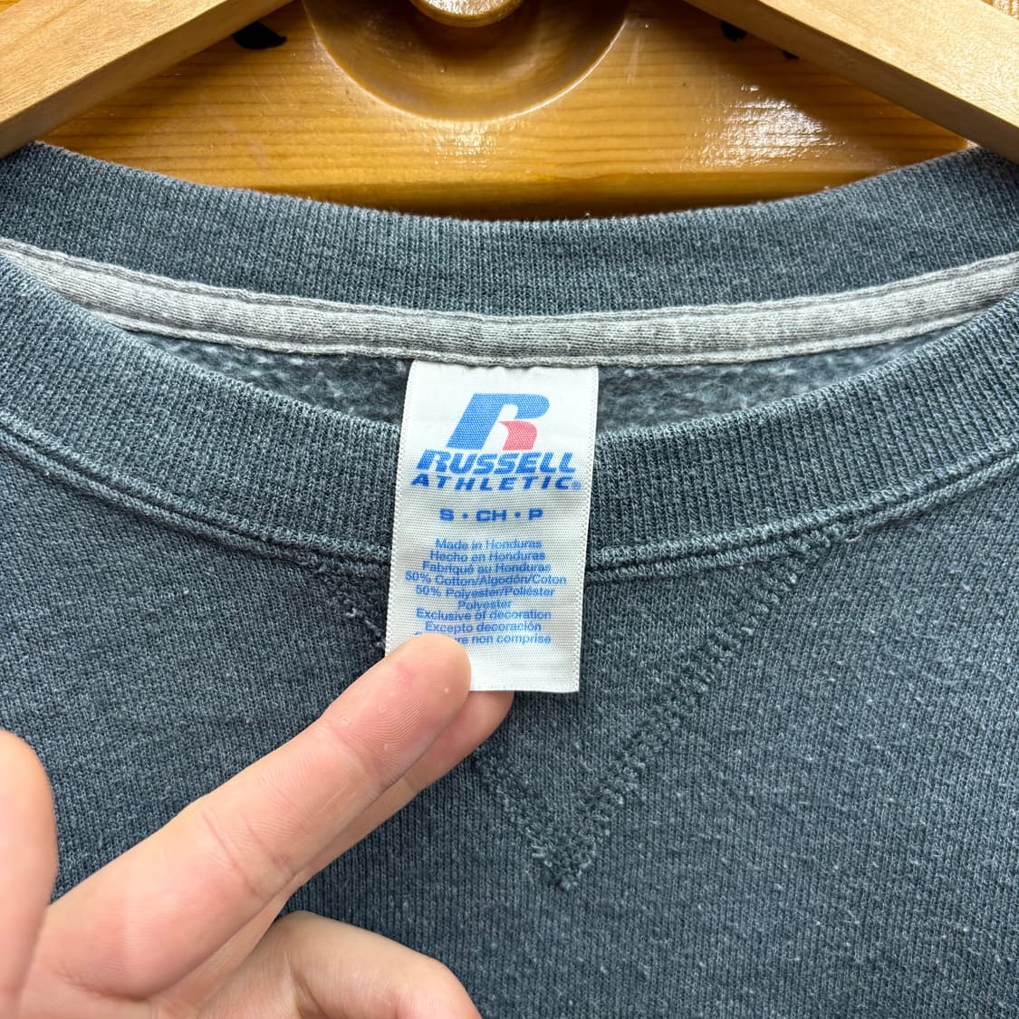 (S) 러셀 자수 로고 기모 맨투맨 상품이미지5