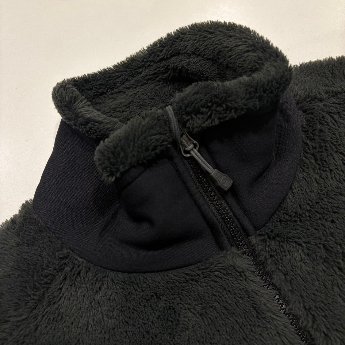 [M] 마운틴하드웨어 폴라텍 몽키 플리스 자켓 블랙 D45 상품이미지5
