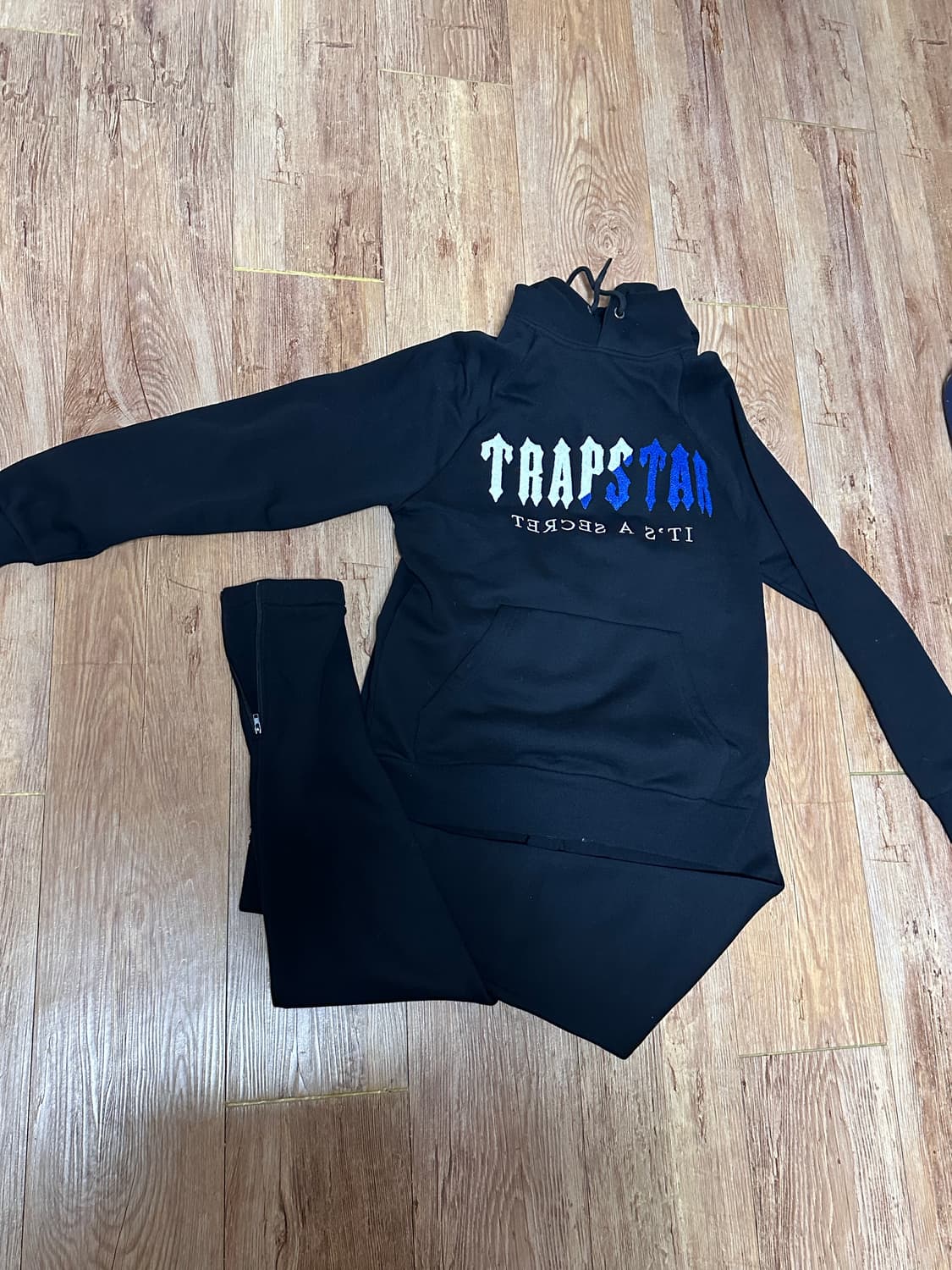 트랩스타 셋업 급처 상품이미지1