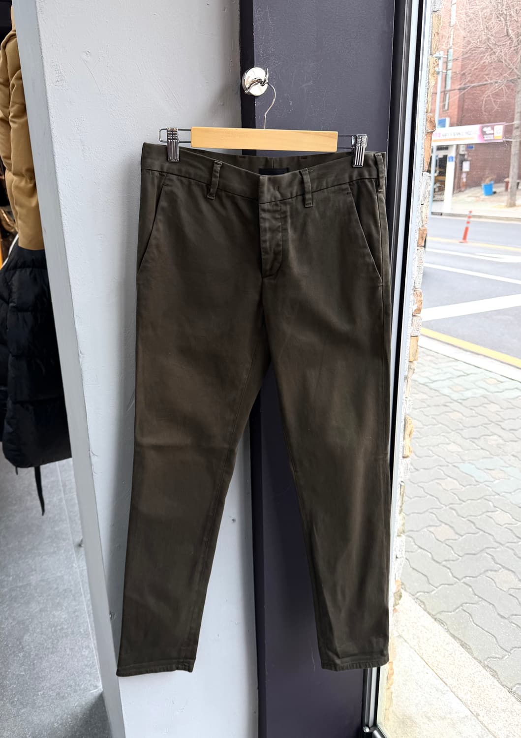 30/ 프라다 가먼트다이드 치노 팬츠 상품이미지2