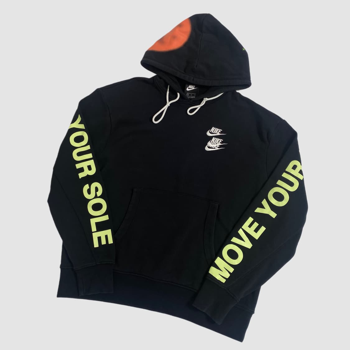 나이키 월드투어 후드티 상품이미지1