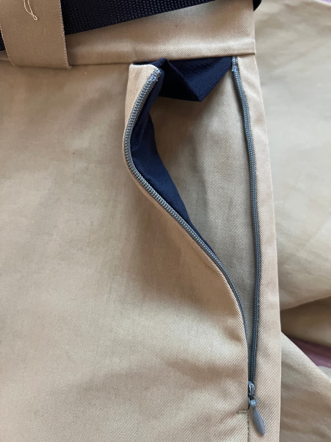 ROA 로아 카키 오버사이즈 치노 팬츠 상품이미지6