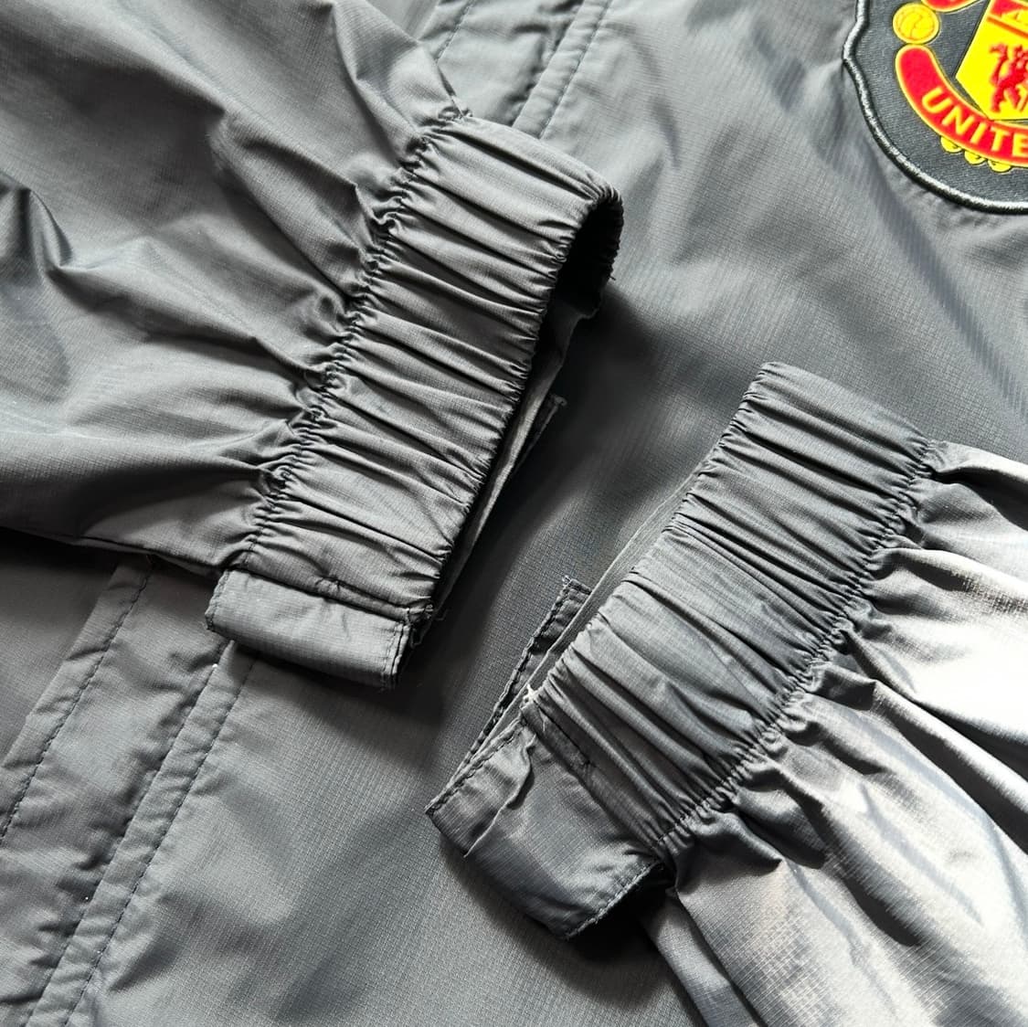 나이키 맨체스터 유나이티드 그레이 바람막이  상품이미지6