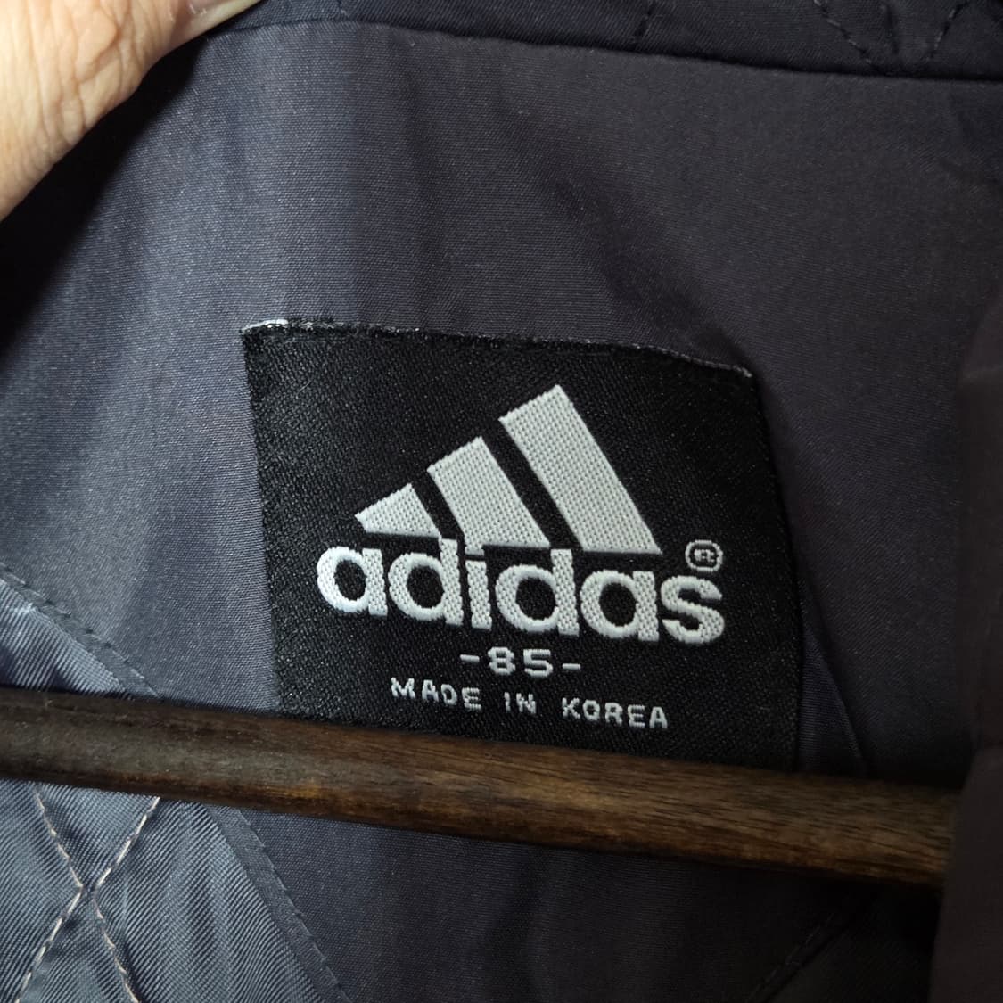 아디다스 90S 빅로고 바람막이 누빔 점퍼 상품이미지9