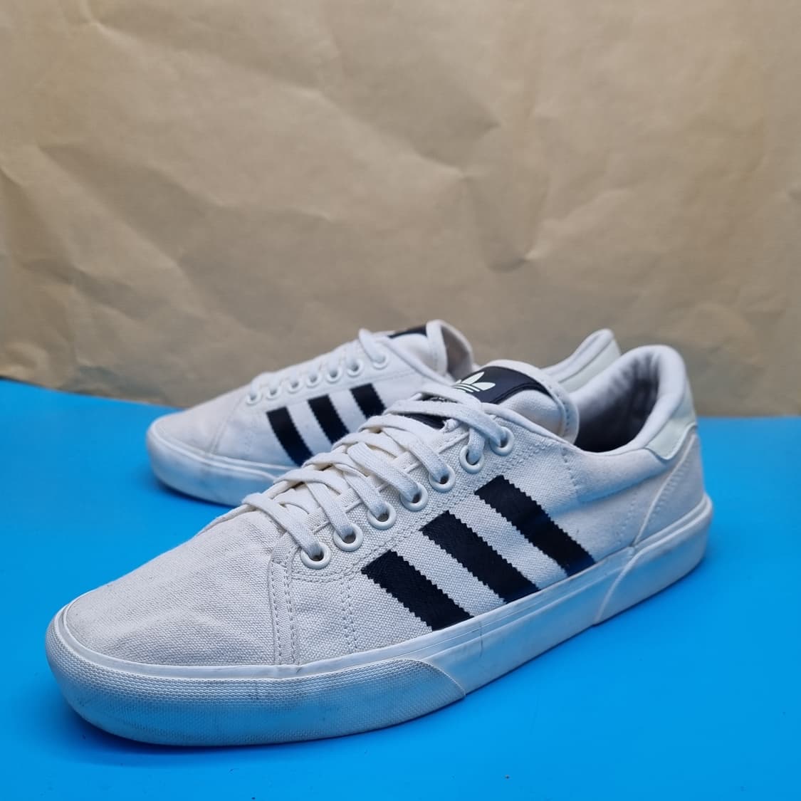 아디다스 아바카 남성스니커즈275 상품이미지1