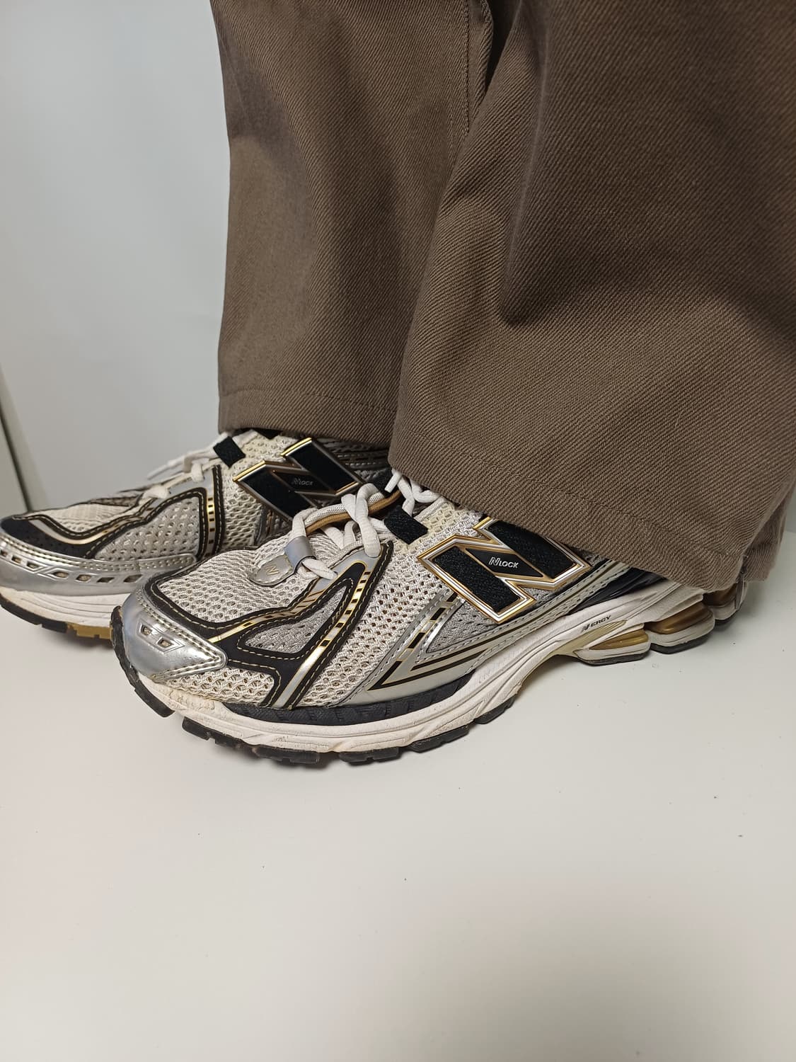 [230] 뉴발란스 1906R 실버 메탈릭 (M1906RA) 상품이미지2