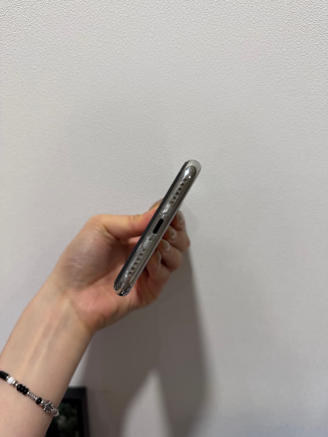 아이폰 XS / 64GB Silver 상품이미지2